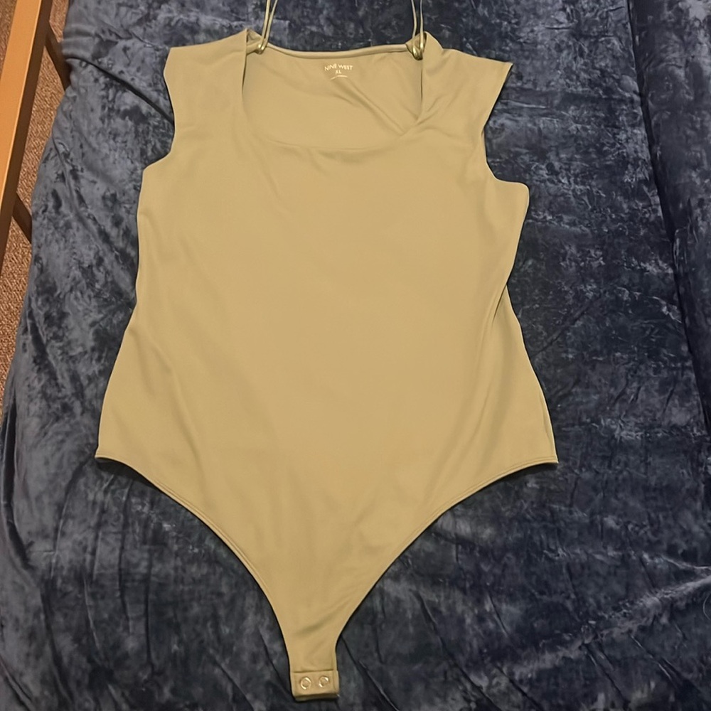 Women's Nine West Sculpt Cap Sleeve Bodysuit